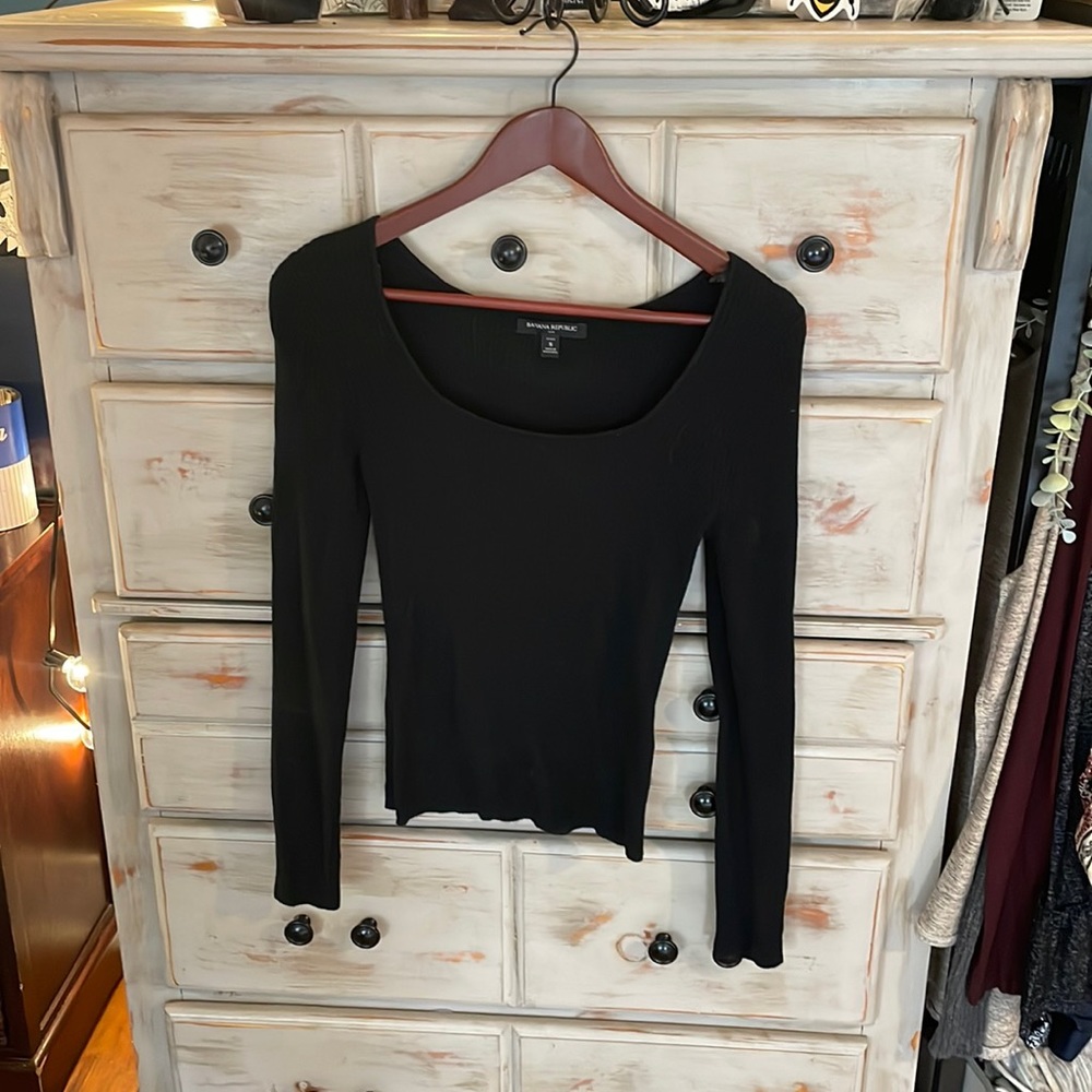 Banana republic wide neck black rubbed sweater size small